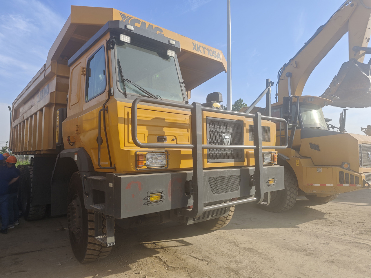 XCMG Official Used Mining Diesel Dump Truck XKT105A 70T Articulated Electric Tipper Hot Sale - Dumper: picture 2 XCMG Official Used Mining Diesel Dump Truck XKT105A 70T Articulated Electric Tipper Hot Sale - Dumper: picture 2