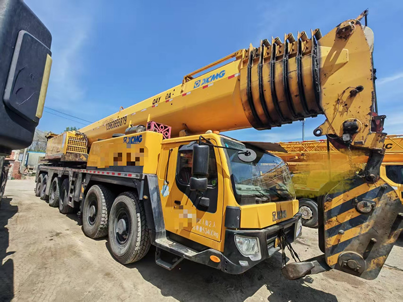 All terrain crane XCMG QAY260 260ton used all terrain mobile hydraulic truck crane price: picture 6