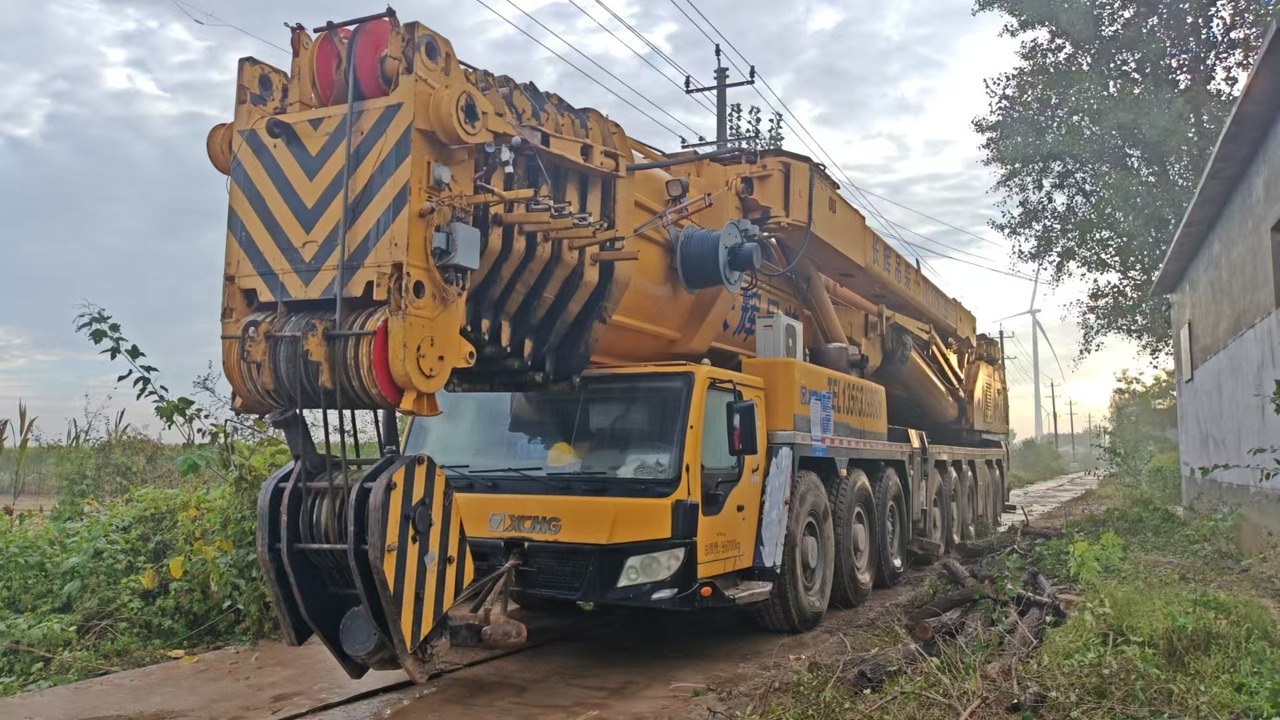 XCMG QAY500 used 500ton diesel all terrain truck crane with telescopic arm price - All terrain crane: picture 2 XCMG QAY500 used 500ton diesel all terrain truck crane with telescopic arm price - All terrain crane: picture 2