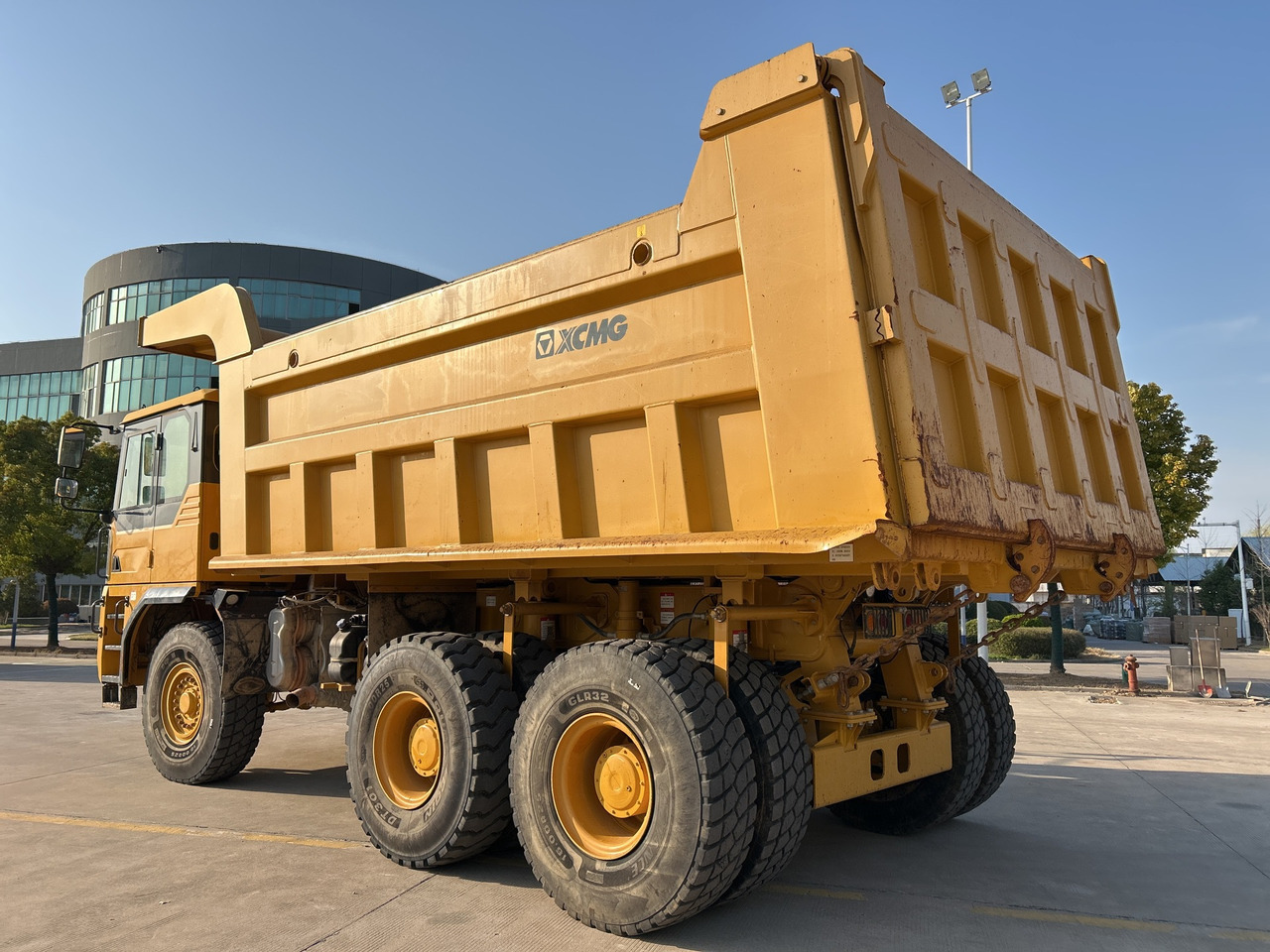 XCMG XDR80T 80ton used diesel mining truck price - Mining equipment: picture 2 XCMG XDR80T 80ton used diesel mining truck price - Mining equipment: picture 2