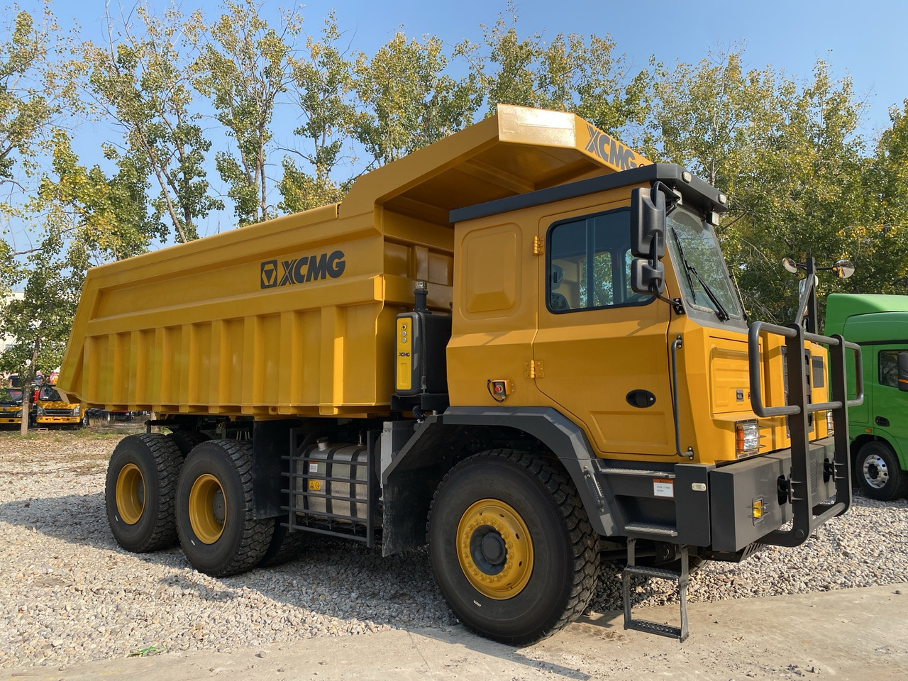 XCMG XKT105A used Wide-Body dump truck for mining - Mining equipment: picture 3 XCMG XKT105A used Wide-Body dump truck for mining - Mining equipment: picture 3