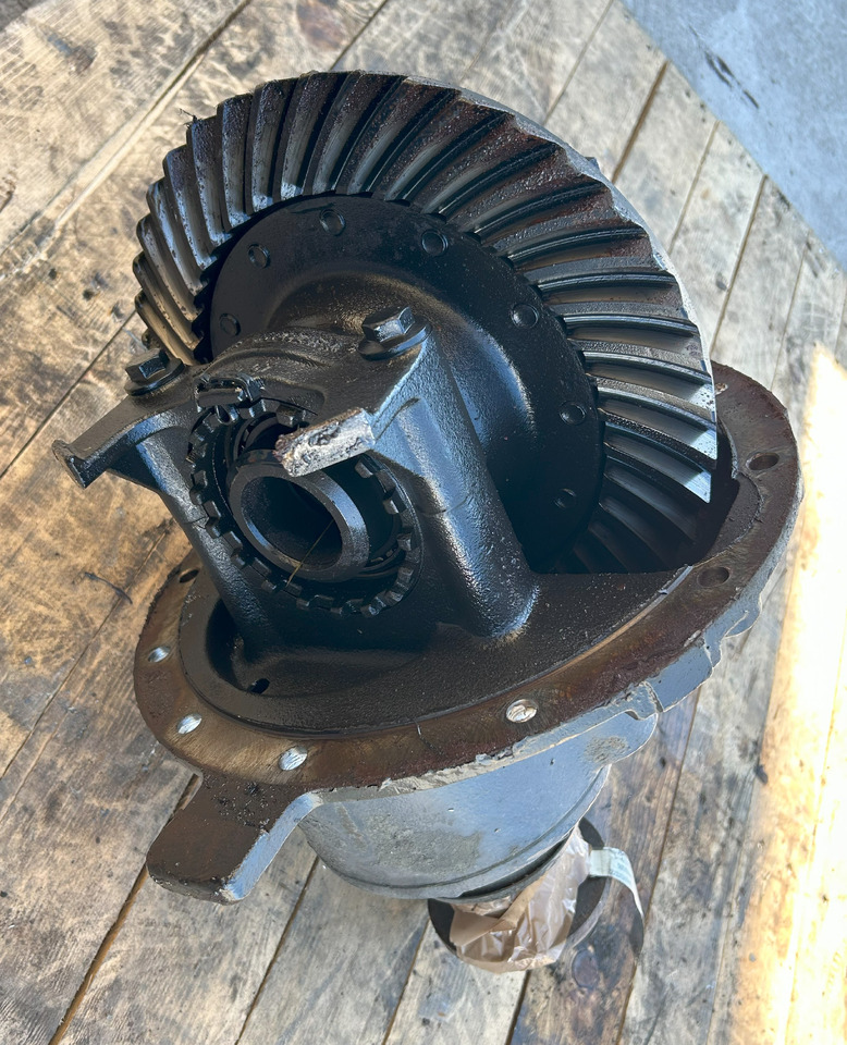 DAF DIFFERENTIAL AXLE CONTRIBUTION LF 45 I=1:3,73, 5/14 - Rear axle: picture 1 DAF DIFFERENTIAL AXLE CONTRIBUTION LF 45 I=1:3,73, 5/14 - Rear axle: picture 1