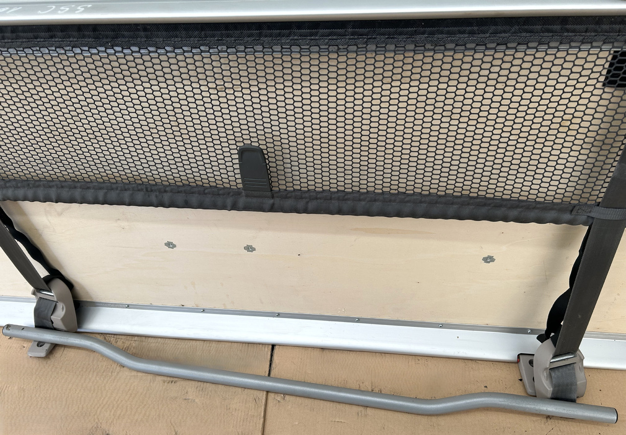 DAF UPPER BED BED DAF XF 106 LIFT SUPER SPACE CAB - Universal part: picture 4 DAF UPPER BED BED DAF XF 106 LIFT SUPER SPACE CAB - Universal part: picture 4