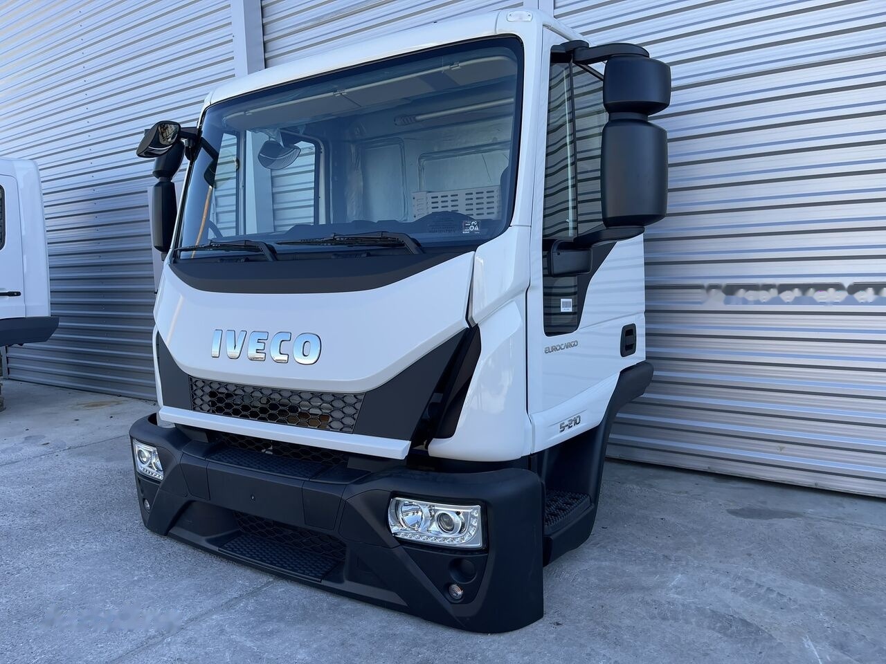 IVECO Eurocargo 75,120,150 for IVECO Eurocargo DAY cabine Fahrerhaus Cab - Cab for Car: picture 1 IVECO Eurocargo 75,120,150 for IVECO Eurocargo DAY cabine Fahrerhaus Cab - Cab for Car: picture 1