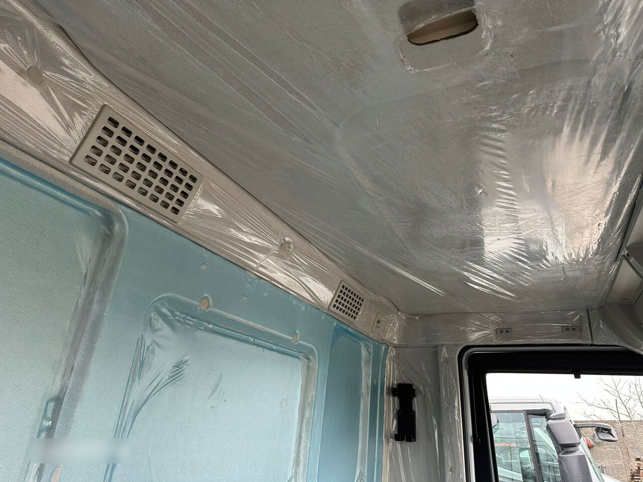 IVECO S-WAY truck - Cab for Truck: picture 5 IVECO S-WAY truck - Cab for Truck: picture 5