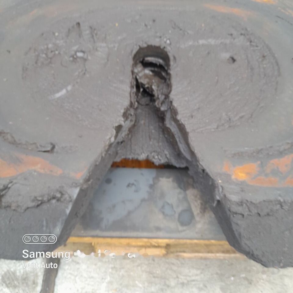 Jost ACTROS MP5 A0013153892 Mercedes-Benz A0013153892 - Fifth wheel coupling for Truck: picture 2 Jost ACTROS MP5 A0013153892 Mercedes-Benz A0013153892 - Fifth wheel coupling for Truck: picture 2