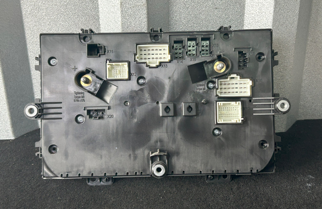 MERCEDES ACTROS MP5 SAM - Fuse: picture 3 MERCEDES ACTROS MP5 SAM - Fuse: picture 3