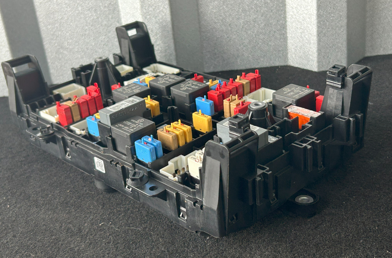 MERCEDES ACTROS MP5 SAM - Fuse: picture 5 MERCEDES ACTROS MP5 SAM - Fuse: picture 5