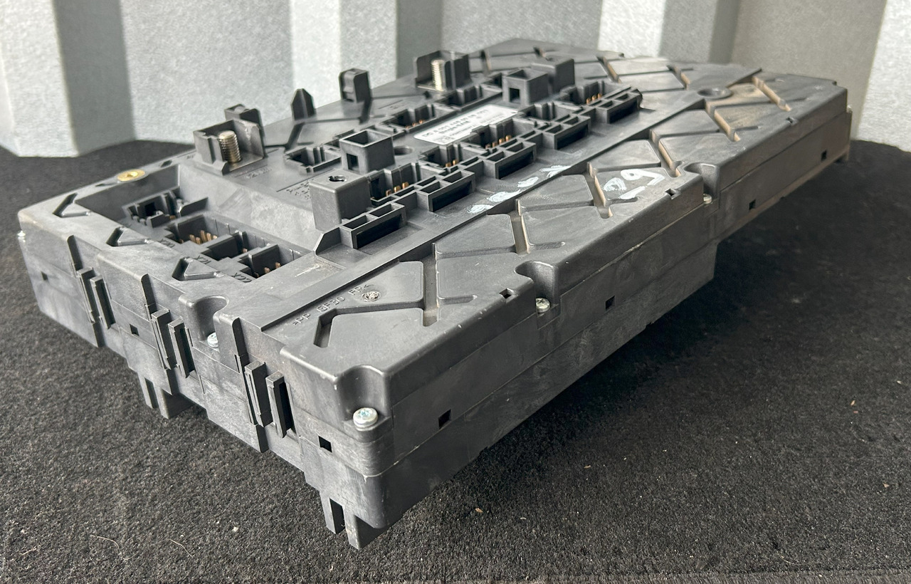 MERCEDES AROCS MP4 A FUSE MODULE SAM - Fuse: picture 5 MERCEDES AROCS MP4 A FUSE MODULE SAM - Fuse: picture 5