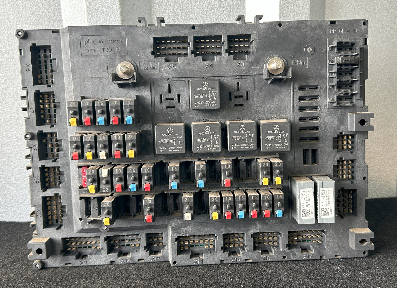 MERCEDES AROCS MP4 A FUSE MODULE SAM - Fuse: picture 3 MERCEDES AROCS MP4 A FUSE MODULE SAM - Fuse: picture 3