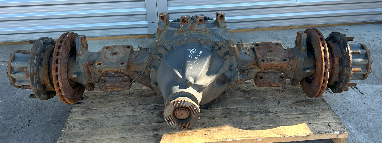 MERCEDES AXLE + HUBS R440-13,0 2,733 ACTROS MP4 - Rear axle: picture 1 MERCEDES AXLE + HUBS R440-13,0 2,733 ACTROS MP4 - Rear axle: picture 1