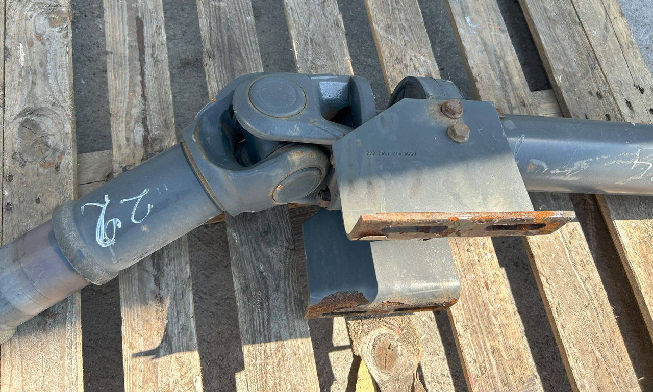 MERCEDES-BENZ ACTROS MP4 DRIVE SHAFT - Propeller shaft: picture 4 MERCEDES-BENZ ACTROS MP4 DRIVE SHAFT - Propeller shaft: picture 4