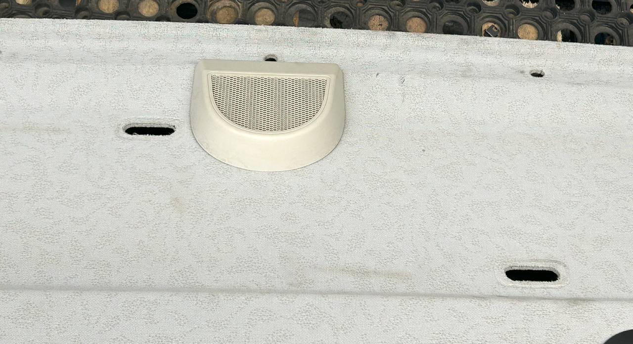 MERCEDES-BENZ UPPER COCKPIT STORAGE COMPARTMENTS SHELVES SHELF STORAGE COMPARTMENT L StreamSpace, 2.30 m - Cab and interior: picture 4 MERCEDES-BENZ UPPER COCKPIT STORAGE COMPARTMENTS SHELVES SHELF STORAGE COMPARTMENT L StreamSpace, 2.30 m - Cab and interior: picture 4