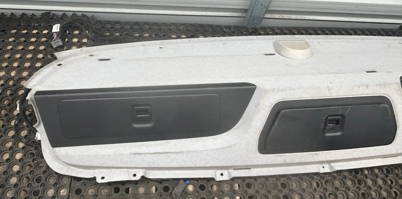 MERCEDES-BENZ UPPER COCKPIT STORAGE COMPARTMENTS SHELVES SHELF STORAGE COMPARTMENT L StreamSpace, 2.30 m - Cab and interior: picture 3 MERCEDES-BENZ UPPER COCKPIT STORAGE COMPARTMENTS SHELVES SHELF STORAGE COMPARTMENT L StreamSpace, 2.30 m - Cab and interior: picture 3