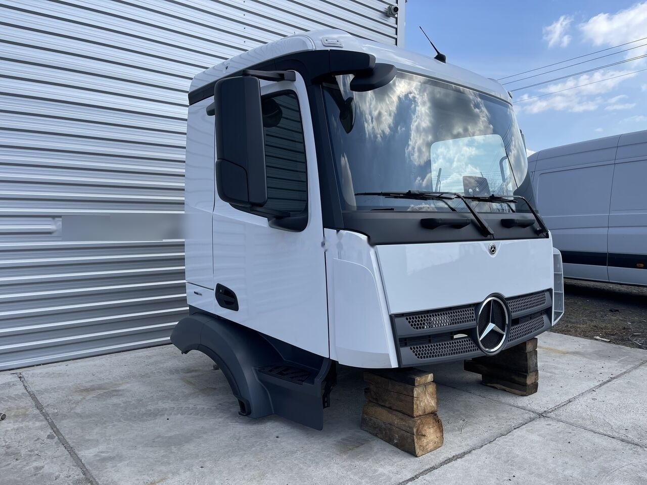 Mercedes-Benz ACTROS ANTOS AROCS Fahrerhaus Cabine 170mm truck - Cab for Truck: picture 2 Mercedes-Benz ACTROS ANTOS AROCS Fahrerhaus Cabine 170mm truck - Cab for Truck: picture 2