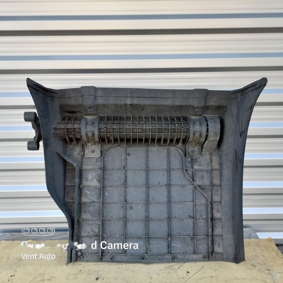 Mercedes-Benz ACTROS MP4 A9605200620   Mercedes-Benz A9605200620 - Fender for Truck: picture 1 Mercedes-Benz ACTROS MP4 A9605200620   Mercedes-Benz A9605200620 - Fender for Truck: picture 1