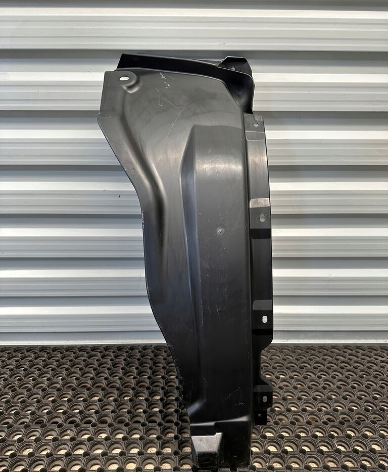 Mercedes-Benz ACTROS MP4 A9608814603   truck - Fender for Truck: picture 3 Mercedes-Benz ACTROS MP4 A9608814603   truck - Fender for Truck: picture 3