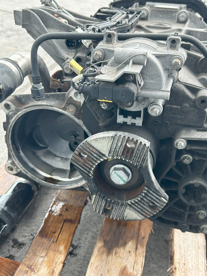 Gearbox for Truck Mercedes-Benz ACTROS MP4 G211-12: picture 10
