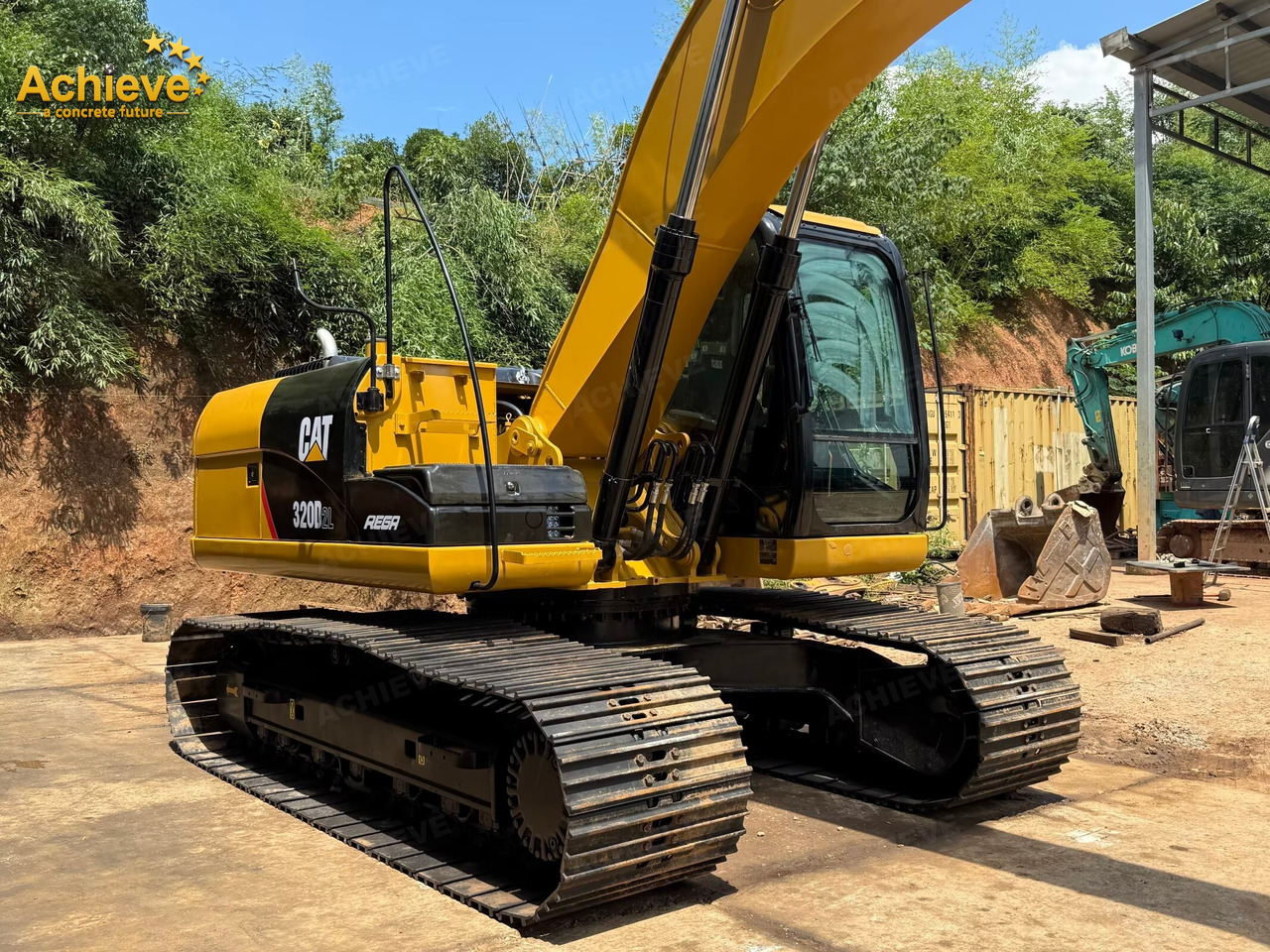 CATERPILLAR 【ACHIEVE】TOP CONDITION!!! CAT 320D2L tracked excavator - Crawler excavator: picture 5 CATERPILLAR 【ACHIEVE】TOP CONDITION!!! CAT 320D2L tracked excavator - Crawler excavator: picture 5