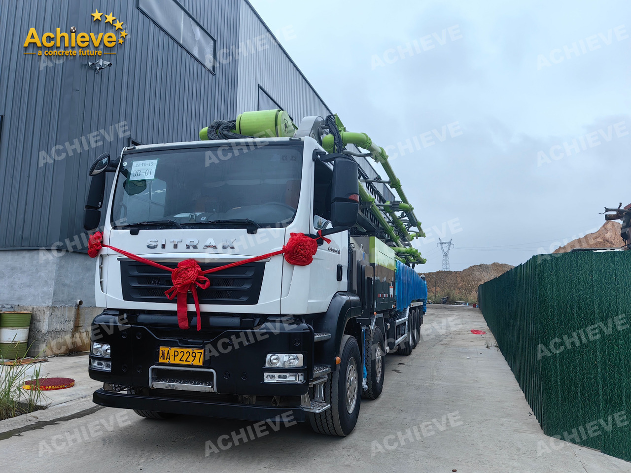 Zoomlion Zoomlion 70M 70X-6RZ Concrete pump truck ACTROS 4141 【ACHIEVE】TOP CONDITION!!! - Concrete pump truck: picture 4 Zoomlion Zoomlion 70M 70X-6RZ Concrete pump truck ACTROS 4141 【ACHIEVE】TOP CONDITION!!! - Concrete pump truck: picture 4