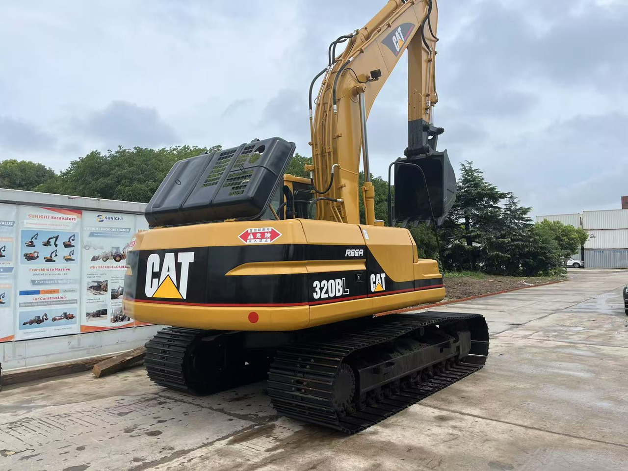 CATERPILLAR 800mm wide track Used Cat 320BL crawler excavator for sale - Crawler excavator: picture 1 CATERPILLAR 800mm wide track Used Cat 320BL crawler excavator for sale - Crawler excavator: picture 1