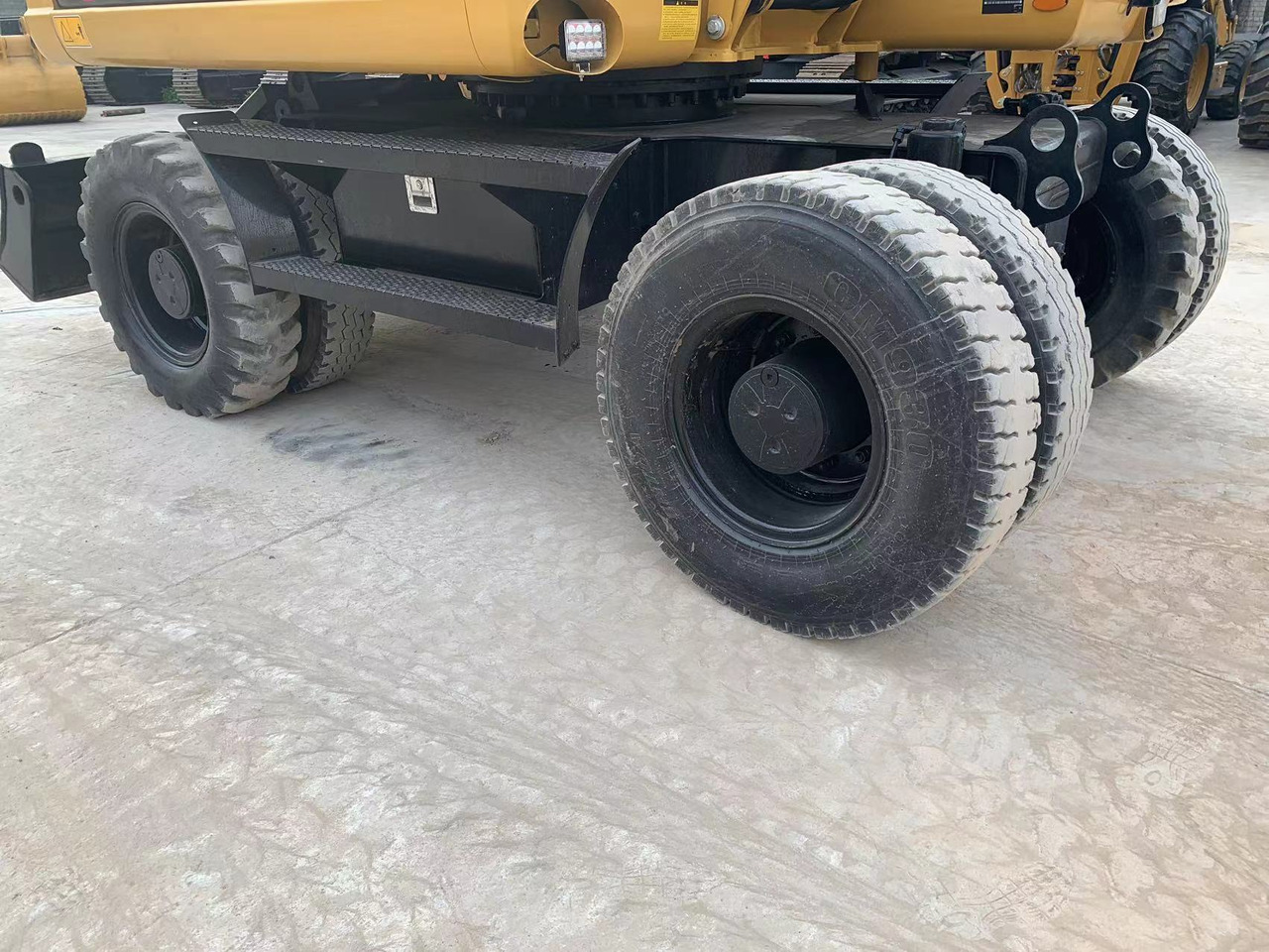 CATERPILLAR Wheeled Excavator CAT M315D2 Excellent Condition Tire Excavator - Wheel excavator: picture 5 CATERPILLAR Wheeled Excavator CAT M315D2 Excellent Condition Tire Excavator - Wheel excavator: picture 5