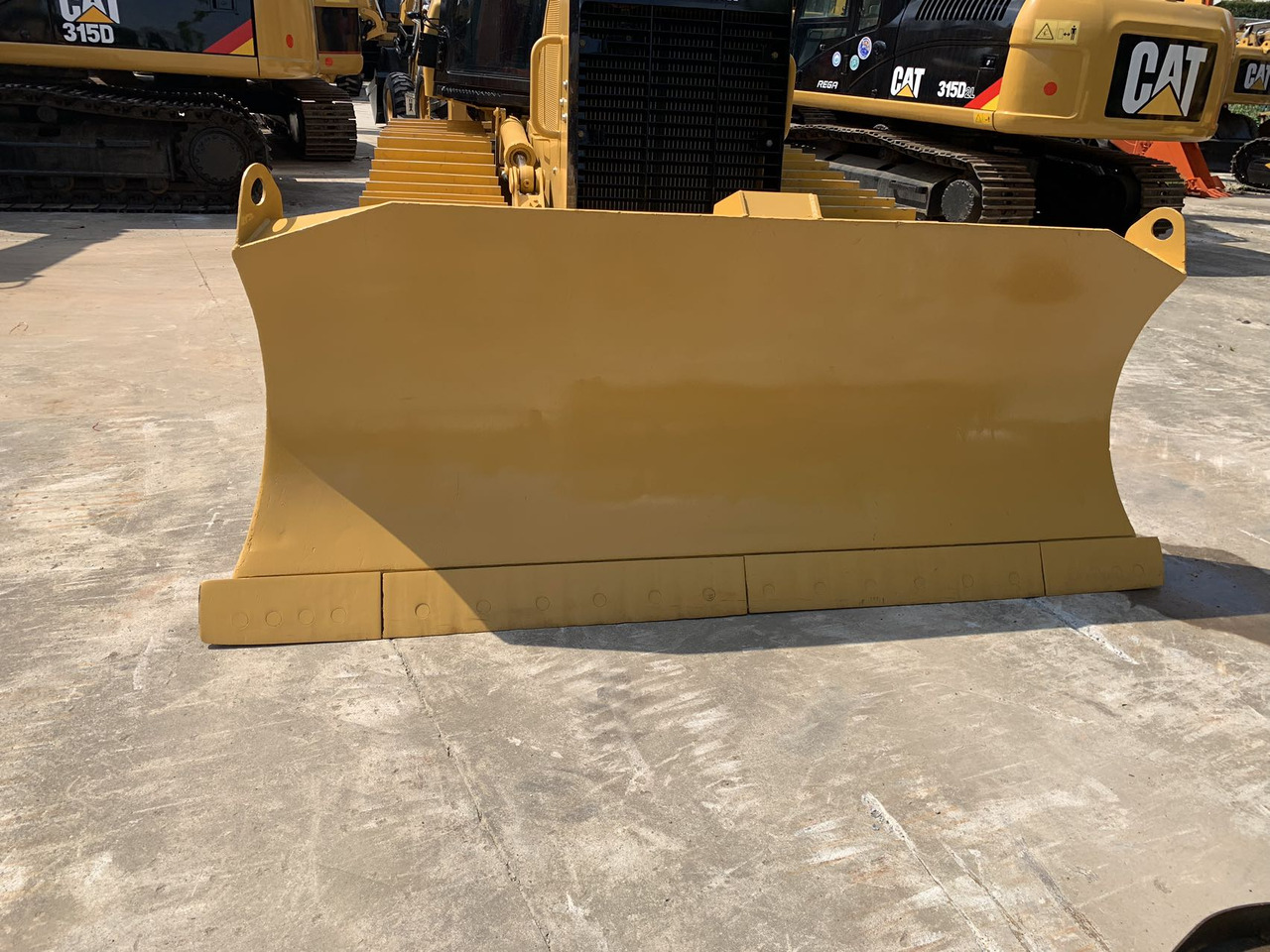 Caterpillar Bulldozer D5K XL, D5K LGP Second Hand Condition CAT Tracked Tractor - Bulldozer: picture 4 Caterpillar Bulldozer D5K XL, D5K LGP Second Hand Condition CAT Tracked Tractor - Bulldozer: picture 4