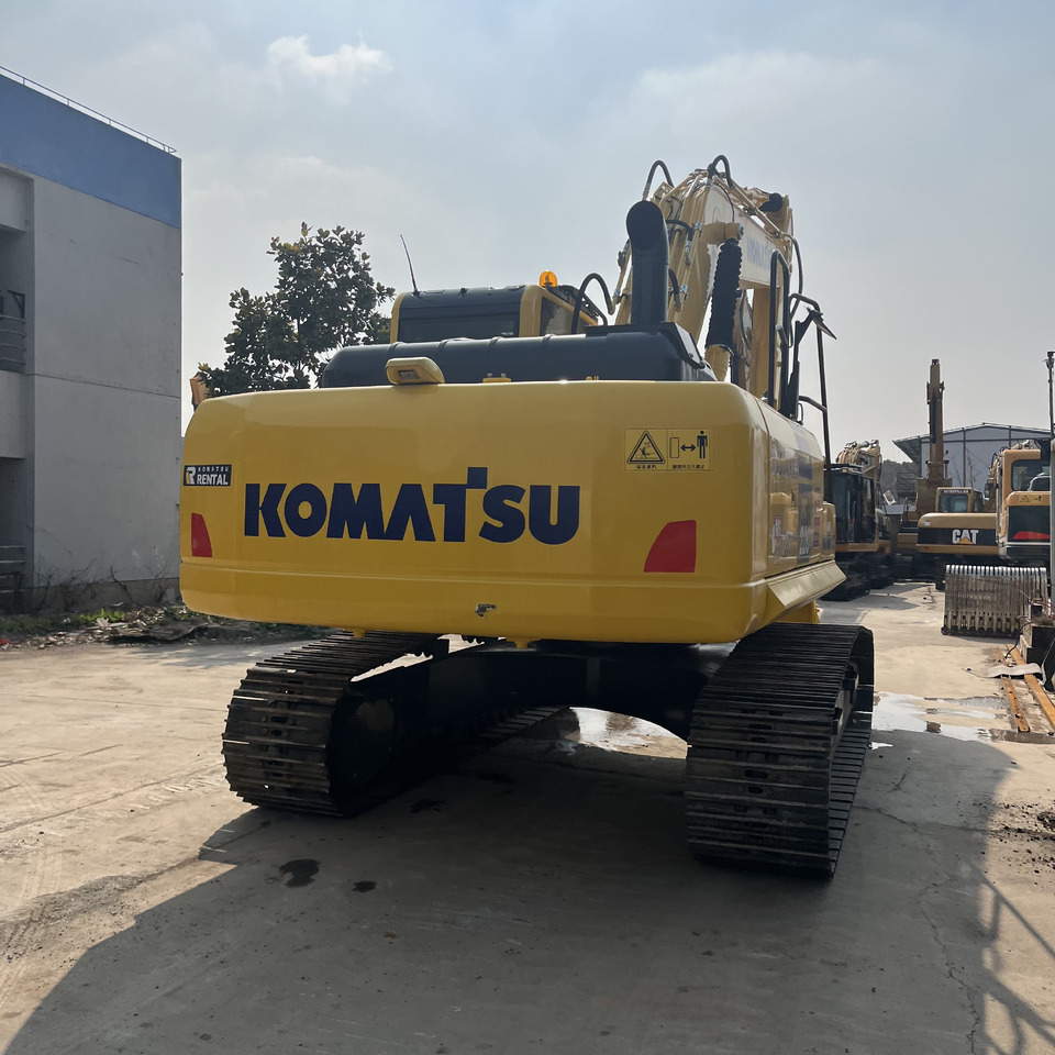Komatsu 22Ton Used Crawler Excavator with New Track and Original Komatsu PC220-8 - Crawler excavator: picture 5 Komatsu 22Ton Used Crawler Excavator with New Track and Original Komatsu PC220-8 - Crawler excavator: picture 5