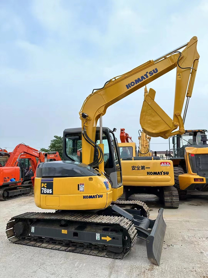 Komatsu PC78US Mini Excavator Good Price on Sale - Crawler excavator: picture 4 Komatsu PC78US Mini Excavator Good Price on Sale - Crawler excavator: picture 4