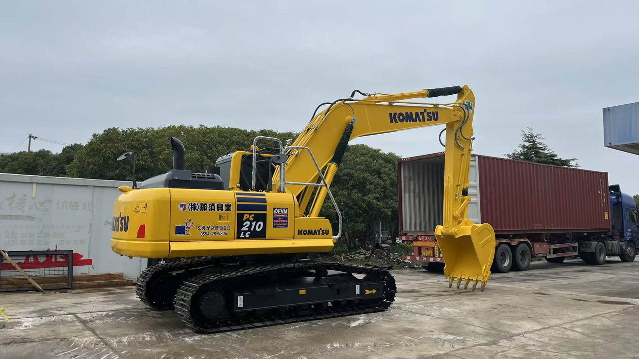 Komatsu Well-Maintained Used Komatsu PC210-8 Hydraulic Excavator 148 HP 1.0 m³ Bucket 6.62m Max Depth - Crawler excavator: picture 5 Komatsu Well-Maintained Used Komatsu PC210-8 Hydraulic Excavator 148 HP 1.0 m³ Bucket 6.62m Max Depth - Crawler excavator: picture 5