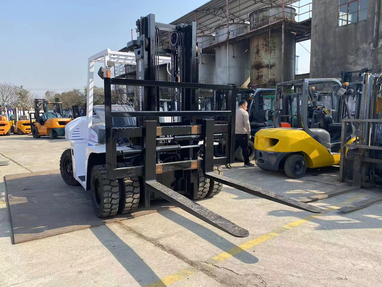 TCM 7 ton Diesel Forklift Used Condition FD70 Forklift Truck - Diesel forklift: picture 4 TCM 7 ton Diesel Forklift Used Condition FD70 Forklift Truck - Diesel forklift: picture 4