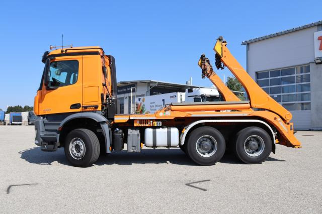 Mercedes-Benz Arocs 3353K ABSETZER - Skip loader truck: picture 4 Mercedes-Benz Arocs 3353K ABSETZER - Skip loader truck: picture 4
