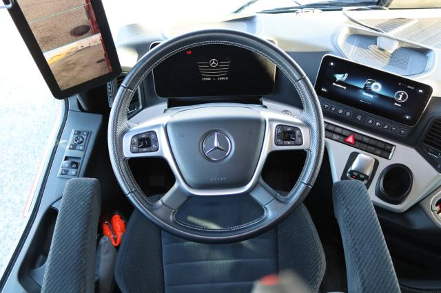 Tractor unit Mercedes-Benz Actros 1853: picture 8 Tractor unit Mercedes-Benz Actros 1853: picture 8