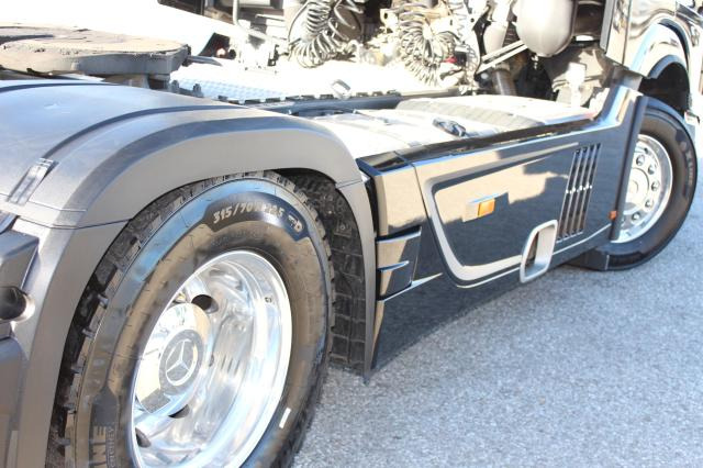 Mercedes-Benz Actros 1853LS ÖLRETARDER - Tractor unit: picture 5 Mercedes-Benz Actros 1853LS ÖLRETARDER - Tractor unit: picture 5