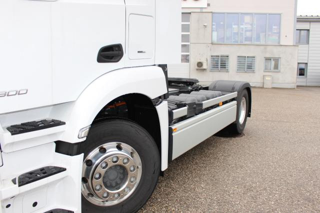 Mercedes-Benz eActros 300LS ELEKTRO - Tractor unit: picture 3 Mercedes-Benz eActros 300LS ELEKTRO - Tractor unit: picture 3