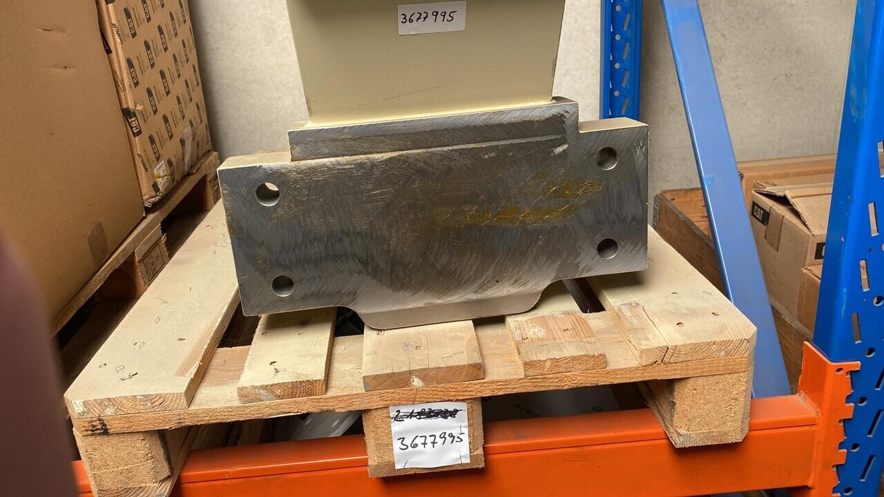 O&K Terex RH30 Spacer piece 3677995 4023964 - Spare parts: picture 1 O&K Terex RH30 Spacer piece 3677995 4023964 - Spare parts: picture 1