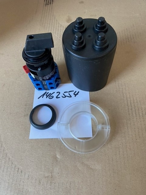 O&K Terex RH90 RH120 RH170 RH200 switch 1462554 1456195 533-7423 5337423 1477422 4017503 535-1359 - Spare parts for Excavator: picture 1 O&K Terex RH90 RH120 RH170 RH200 switch 1462554 1456195 533-7423 5337423 1477422 4017503 535-1359 - Spare parts for Excavator: picture 1