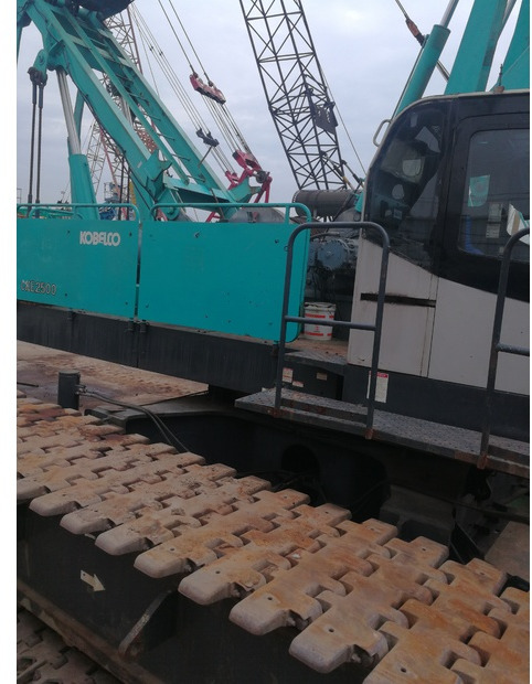 2012 KOBELCO CKE2500 - Crawler crane: picture 2 2012 KOBELCO CKE2500 - Crawler crane: picture 2
