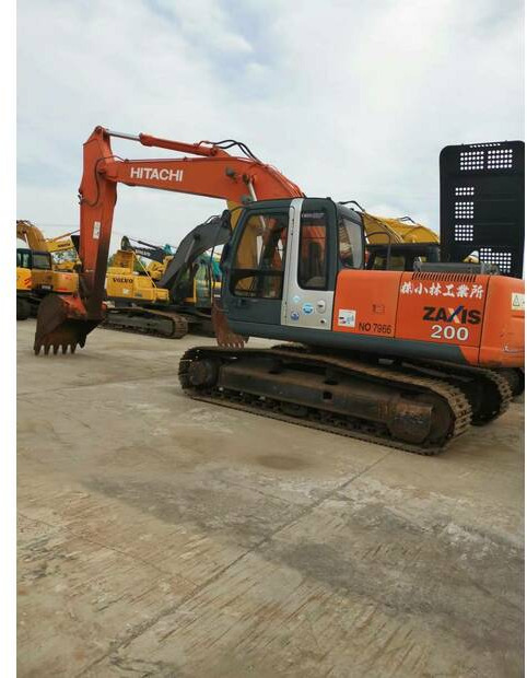 2020 Hitachi ZX200 - Crawler excavator: picture 1 2020 Hitachi ZX200 - Crawler excavator: picture 1