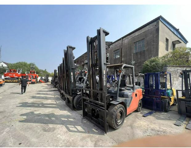2021 Toyota 8FD50 - Forklift: picture 4 2021 Toyota 8FD50 - Forklift: picture 4