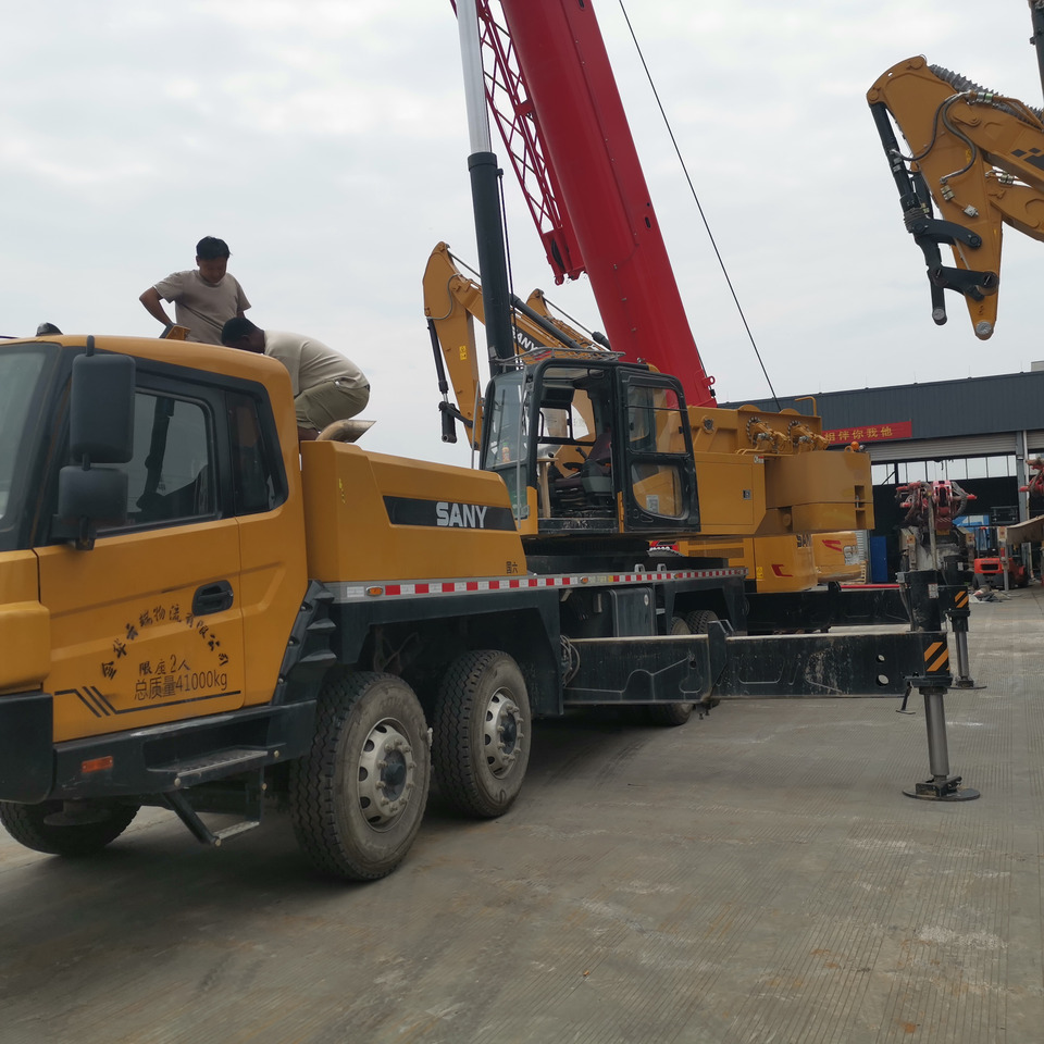 SANY STC500E - Mobile crane: picture 5 SANY STC500E - Mobile crane: picture 5