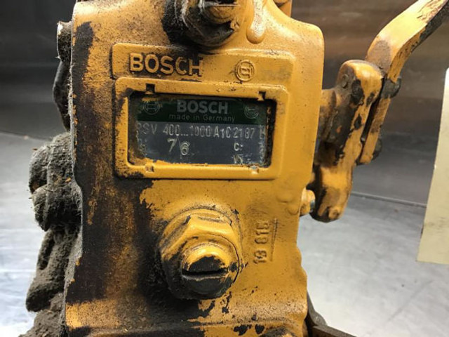 Bosch Fuel Injection Pump - Fuel pump: picture 3 Bosch Fuel Injection Pump - Fuel pump: picture 3