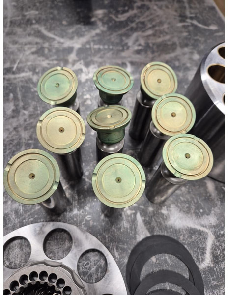 Liebherr A944C Li / A944B Li / R944C Li - Hydraulics: picture 4 Liebherr A944C Li / A944B Li / R944C Li - Hydraulics: picture 4