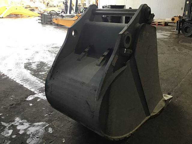 Liebherr Bucket 1050 MM 1,1 M3 - Bucket for Excavator: picture 2 Liebherr Bucket 1050 MM 1,1 M3 - Bucket for Excavator: picture 2