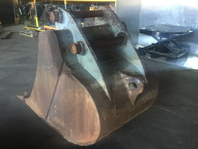 Liebherr Bucket - Bucket for Excavator: picture 1 Liebherr Bucket - Bucket for Excavator: picture 1
