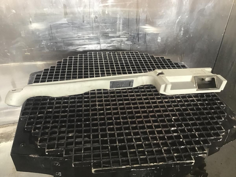 Liebherr Channel Rear Right - Cab and interior: picture 2 Liebherr Channel Rear Right - Cab and interior: picture 2