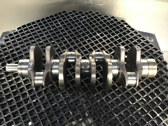 Liebherr Crankshaft D904/D914 - Crankshaft: picture 2 Liebherr Crankshaft D904/D914 - Crankshaft: picture 2