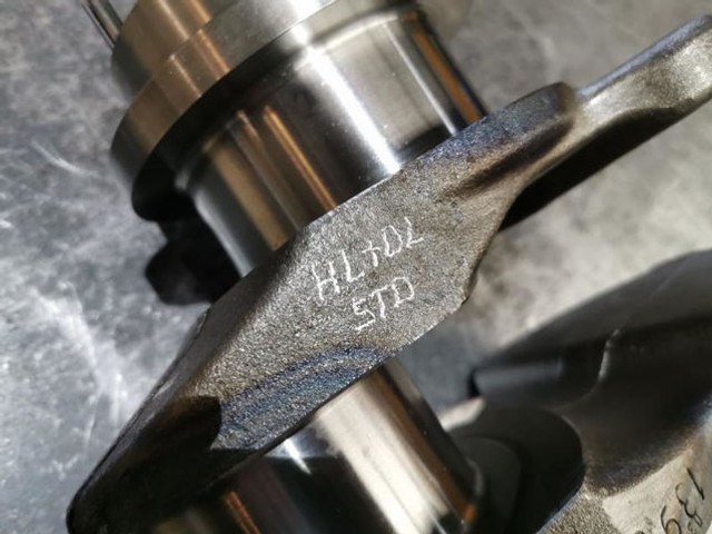 Liebherr Crankshaft D934L - Crankshaft: picture 3 Liebherr Crankshaft D934L - Crankshaft: picture 3