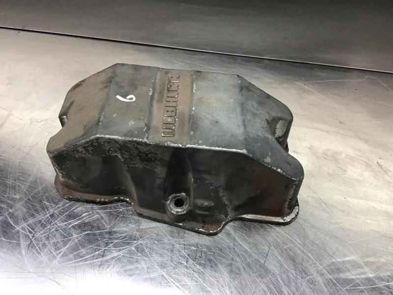 Liebherr Cylinder Head Cover - Engine and parts: picture 1 Liebherr Cylinder Head Cover - Engine and parts: picture 1