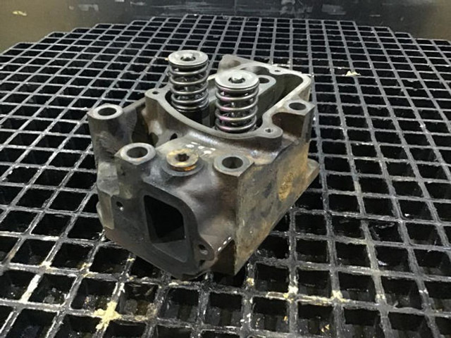 Cylinder block Liebherr Cylinderhead: picture 13